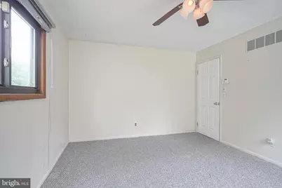 1479 Memorial Avenue, Greenwich Township, NJ 08027 - Photo 12