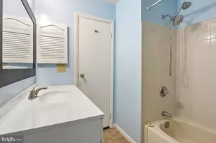 127 Devonshire Ct, Sewell, NJ 08080 - Photo 12