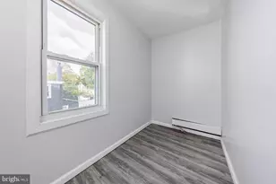 11 W Washington St, Paulsboro, NJ 08066 - Photo 16