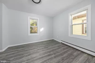 11 W Washington Street, Paulsboro, NJ 08066 - Photo 14