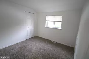 9 Hampshire Ave, Blackwood, NJ 08012 - Photo 36