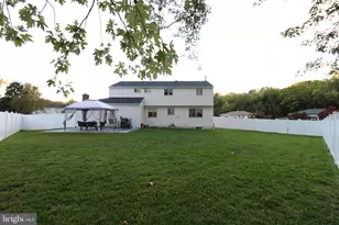 9 Hampshire Ave, Blackwood, NJ 08012 - Photo 6