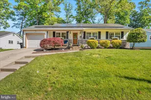 908 Plymouth Pl, Washington Township, NJ 08012 - Photo 2