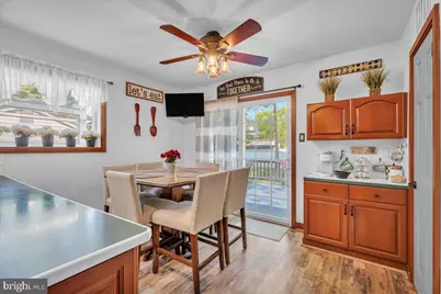 908 Plymouth Place, Washington Township, NJ 08012 - Photo 12