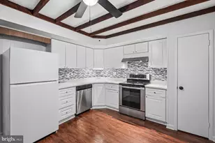 150 Nelson Dr, Monroe Township, NJ 08094 - Photo 2