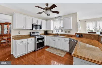 136 Betsy Ross Way, Deptford, NJ 08096 - Photo 10