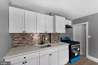 26 E Adams Street, Paulsboro, NJ 08066 - Photo 14