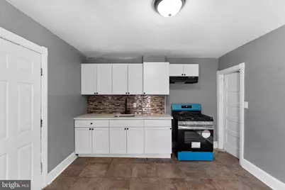 26 E Adams Street, Paulsboro, NJ 08066 - Photo 12