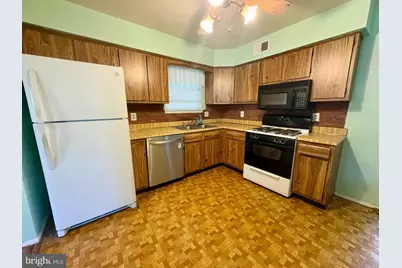 111 Burgundy Court, Wenonah, NJ 08090 - Photo 4