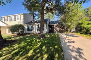 111 Burgundy Ct, Wenonah, NJ 08090 - Photo 2