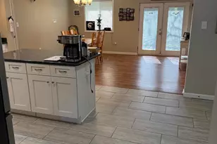 913 Hampton Way, Monroe Township, NJ 08094 - Photo 6