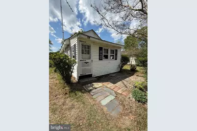 131 Lakeside Avenue, Franklin Township, NJ 08322 - Photo 1