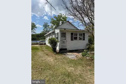 131 Lakeside Avenue, Franklin Township, NJ 08322 - Photo 10