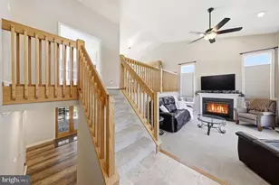 28 Derby Dr, Sewell, NJ 08080 - Photo 4