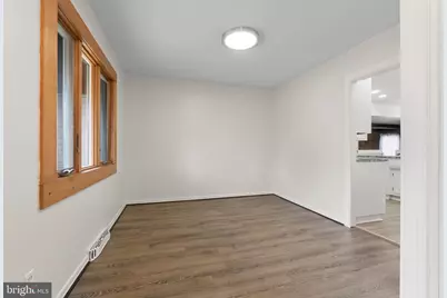907 Preston Court, Blackwood, NJ 08012 - Photo 2
