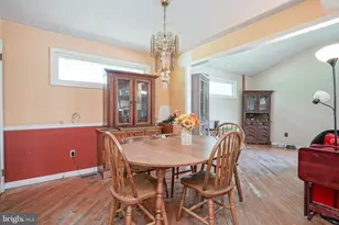129 Karen Dr, Monroe Township, NJ 08094 - Photo 8