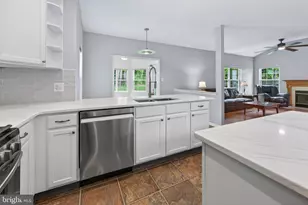 189 Aleksander Ln, East Greenwich Township, NJ 08061 - Photo 10