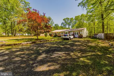 1621 Sunset Avenue, Monroe Township, NJ 08094 - Photo 1