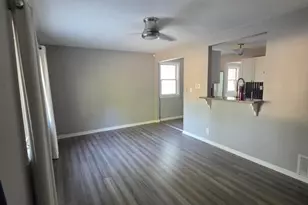 303 Sherwood Dr, Monroe Township, NJ 08094 - Photo 6