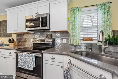 422 Virginia Place, Monroe Township, NJ 08094 - Photo 12
