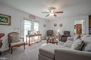 2080 Burlington Cir, Monroe Township, NJ 08094 - Photo 18