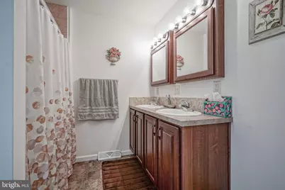 2080 Burlington Circle, Monroe Township, NJ 08094 - Photo 38