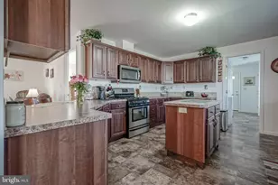 2080 Burlington Cir, Monroe Township, NJ 08094 - Photo 20