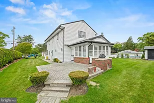 211 Spruce St, Blackwood, NJ 08012 - Photo 4