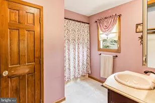 26 Curriden, East Greenwich Township, NJ 08020 - Photo 18