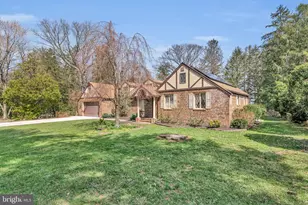 530 Mink Ln, Monroe Township, NJ 08094 - Photo 2