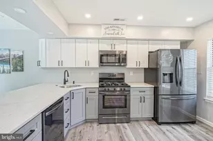 30 Phoenix Ct, Sewell, NJ 08080 - Photo 10