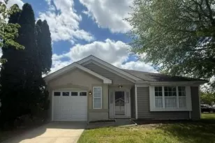 117 Maple Leaf Cir, Sewell, NJ 08080 - Photo 2