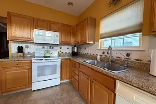 536 Doral Dr, Monroe Township, NJ 08094 - Photo 18