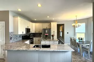 628 Stockton Dr, Monroe Township, NJ 08094 - Photo 14