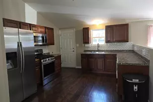 1375 Lesher Ave, West Deptford, NJ 08093 - Photo 4