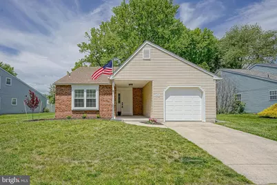 27 Lakebridge Drive, Deptford, NJ 08096 - Photo 1