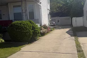430 River Dr, Westville, NJ 08093 - Photo 2