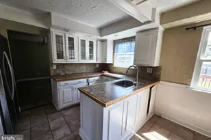 13 Gray Birch Ct, Blackwood, NJ 08012 - Photo 4