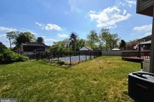 13 Gray Birch Ct, Blackwood, NJ 08012 - Photo 14
