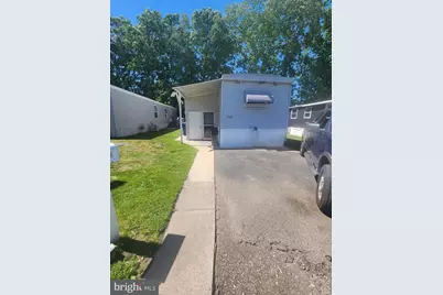 225 Maryland Ave, Monroe Township, NJ 08094 - Photo 1