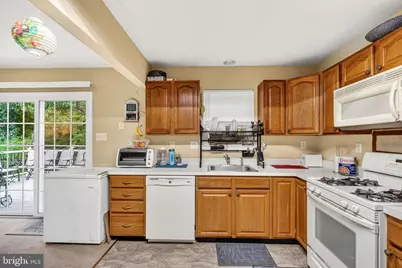 841 Fordham Place, Glassboro, NJ 08028 - Photo 12