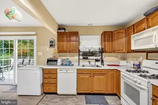 841 Fordham Pl, Glassboro, NJ 08028 - Photo 12