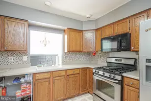 36 Shady Brooke Ln, Swedesboro, NJ 08085 - Photo 6