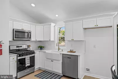 219 Somerset Road, Woodbury, NJ 08096 - Photo 6