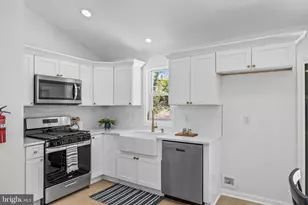 219 Somerset Rd, Woodbury, NJ 08096 - Photo 6