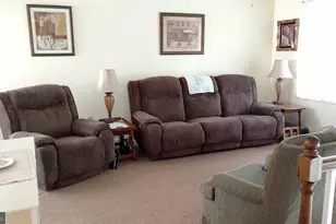 127 Karen Ct, Harrison Township, NJ 08062 - Photo 4