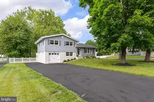 282 Hessian Ave, West Deptford, NJ 08096 - Photo 2