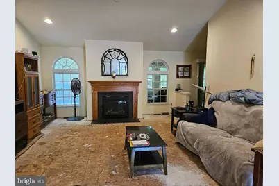 38 Deerwood Drive, Franklin Township, NJ 08322 - Photo 6