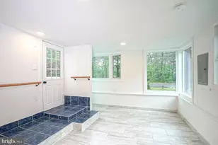 1404 8th Ave, Monroe Township, NJ 08094 - Photo 4