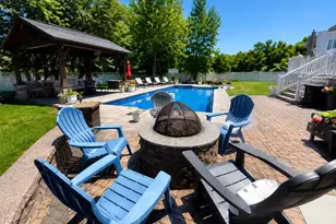 312 Bon Air Dr, Monroe Township, NJ 08094 - Photo 6